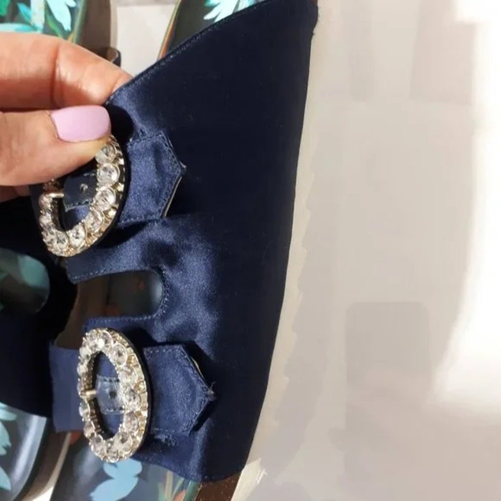 Nine West navy Satin slides with diamanté buckle, "I'll Wait" slide EUC - Picture 6 of 6